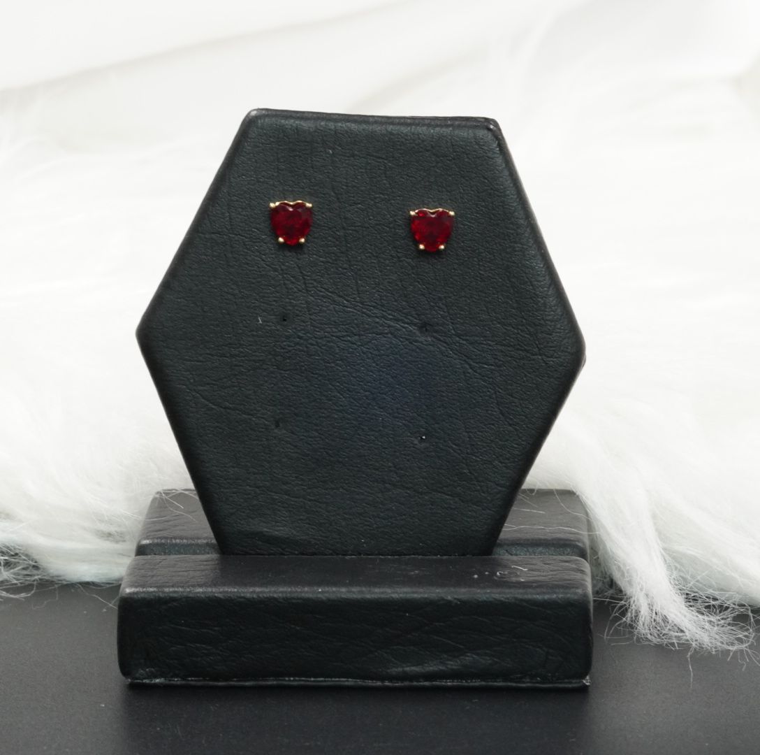 TOPO CORAZON ROJO TIPO DIAMANT DORAD#5